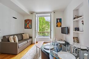 Charming 1 Bedroom Apartment Le Marais