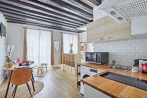 Charming Studio Center of Paris