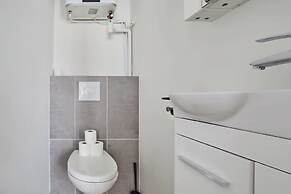 Charming Studio Center of Paris