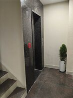 The Avinya Hotel
