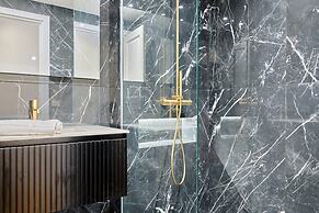 Luxurious Matignon/saint Honore Apartment