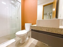 STAY Live Tower Lozandes