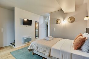 Charming Duplex 1 Bedroom Center of Paris