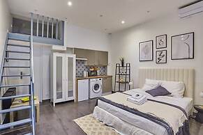 Spacious Studio Center of Paris/montmartre