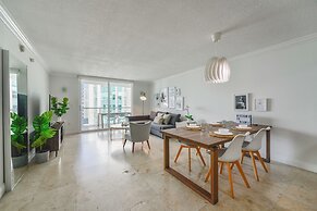 The Club at Brickell Bay by Palermo Home