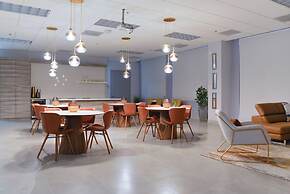 The Club at Brickell Bay by Palermo Home