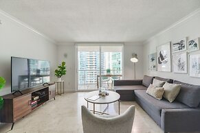 The Club at Brickell Bay by Palermo Home