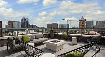 Barsala At 2010 West End Apartments