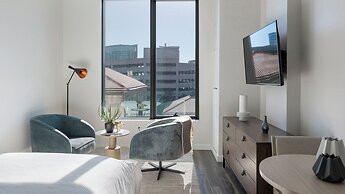 Barsala At 2010 West End Apartments