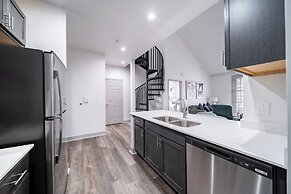 Barsala At The Village At Stetson Square