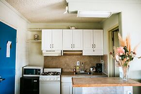 Hilltop Tavern and Inn