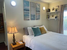 Hilltop Tavern and Inn