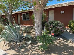 Hilltop Tavern and Inn