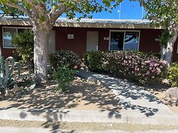 Hilltop Tavern and Inn