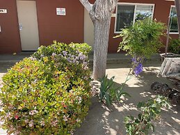 Hilltop Tavern and Inn