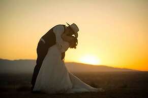 Hilltop Tavern and Inn