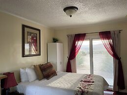 Hilltop Tavern and Inn