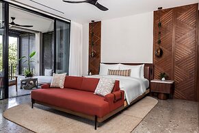 Nekajui, a Ritz-Carlton Reserve