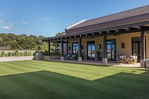 Nekajui, a Ritz-Carlton Reserve