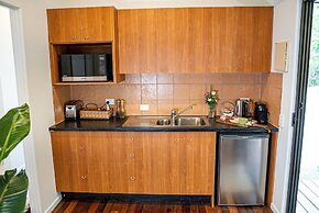 Cockatoo Cabin by Nebesa Nature Retreat