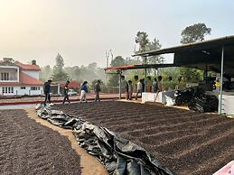 Heights Farm Stay - Coffee Estate Stay