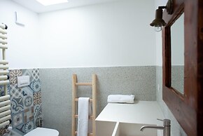 Poolside Holiday Home Near Cisternino