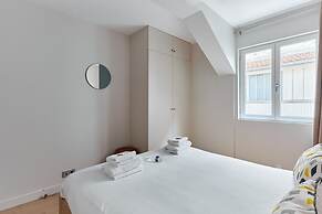 Superb Apartment Porte Maillot / Arc de Triomphe