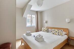 Superb Apartment Porte Maillot / Arc de Triomphe