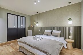 Superb and new Apartment in the Center of Paris