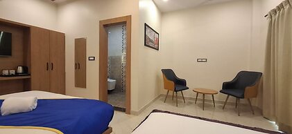 BlueNeck Hotel Ayodhya