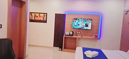BlueNeck Hotel Ayodhya