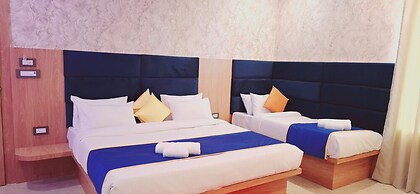 BlueNeck Hotel Ayodhya - A Veg Place