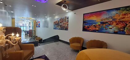 BlueNeck Hotel Ayodhya - A Veg Place