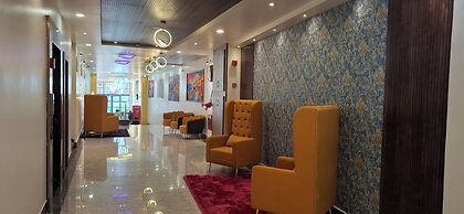 BlueNeck Hotel Ayodhya - A Veg Place