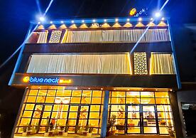 BlueNeck Hotel Ayodhya - A Veg Place