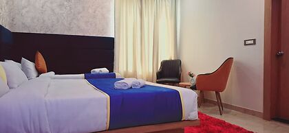 BlueNeck Hotel Ayodhya - A Veg Place