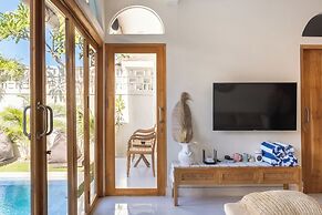 Wayang Villa by Betterplace