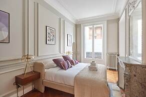 Magnificent Apartment Etoile Hoche Saint Honore