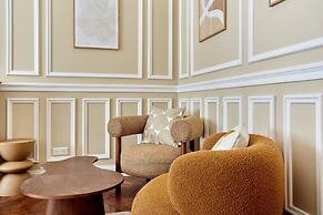 Magnificent Apartment Etoile Hoche Saint Honore