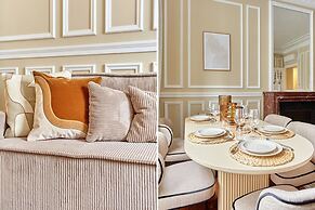 Magnificent Apartment Etoile Hoche Saint Honore