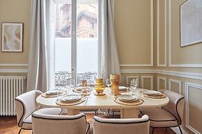 Magnificent Apartment Etoile Hoche Saint Honore