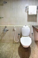 Stayz Inn near Marina Beach