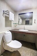 Stayz Inn near Marina Beach