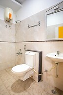 Stayz Inn near Marina Beach