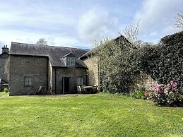 Glanhenwye Courtyard Cottages