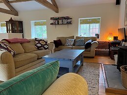 Glanhenwye Courtyard Cottages