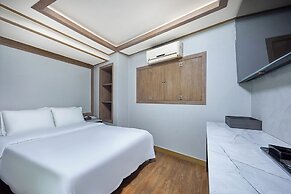 Thema Hotel - Seoul Singil