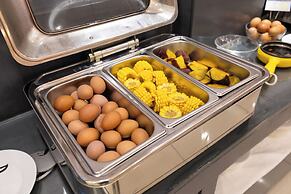 Rest Comfort Hotel (Zhoujiazui Rd. Branch)