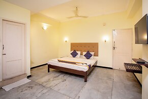 Stayz Inn US Embassy