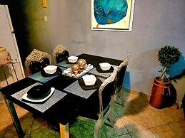 Serene Retreat in Historic San José de los Olvera